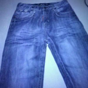 Little girls  blue jeans